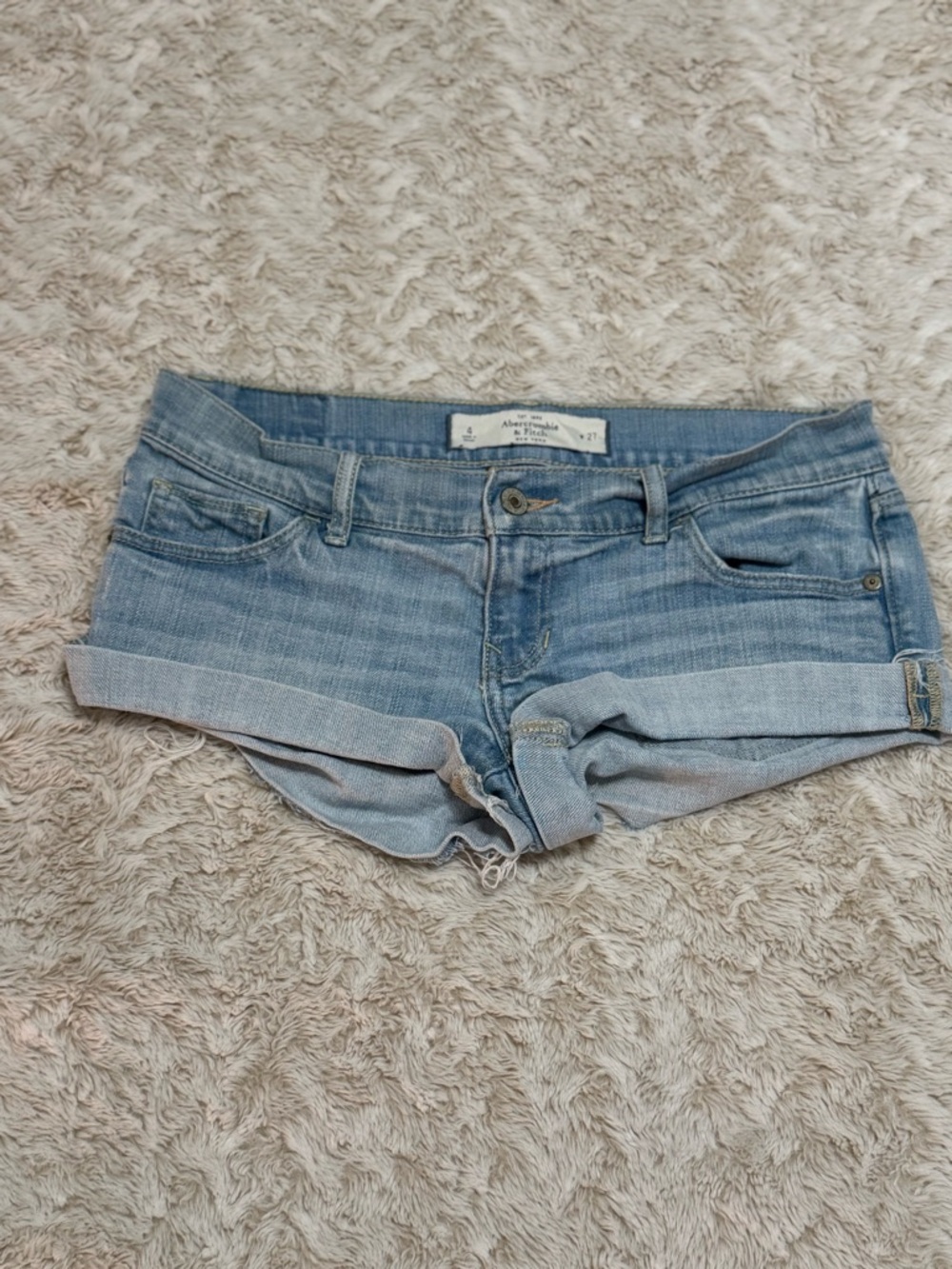 Vintage Abercrombie & Fitch blue denim mini shorts low rise Size 4
